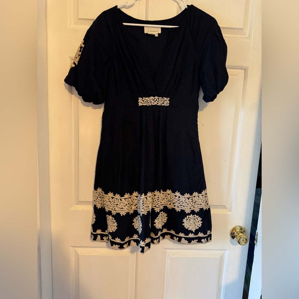ANTHROPOLOGIE Dark Navy Blue “Orla” Embroidered Mini Dress Subtle Pattern - Picture 5 of 13